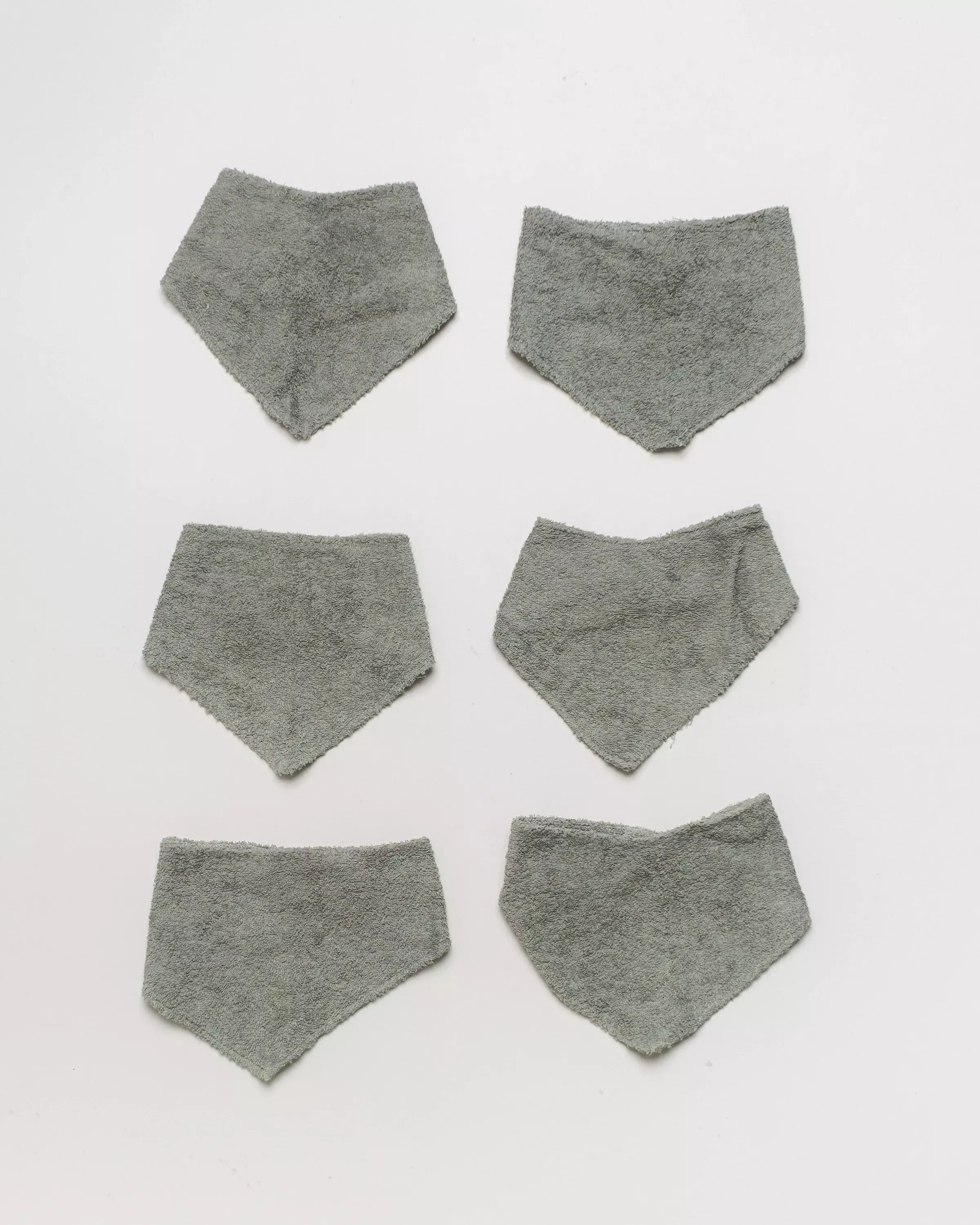 6 Lätzchen – Dreieck Frottee Klett handmade Unisex Set Pack