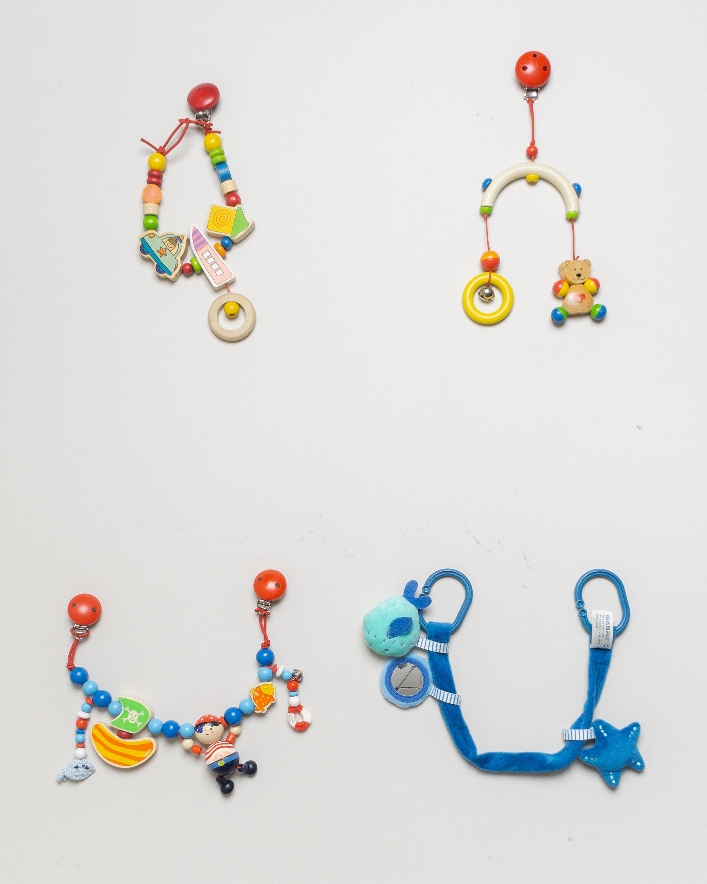 1 Spielzeug – Kinderwagenkette Kette für den Kinderwagen bunt Holzkugeln Perlen