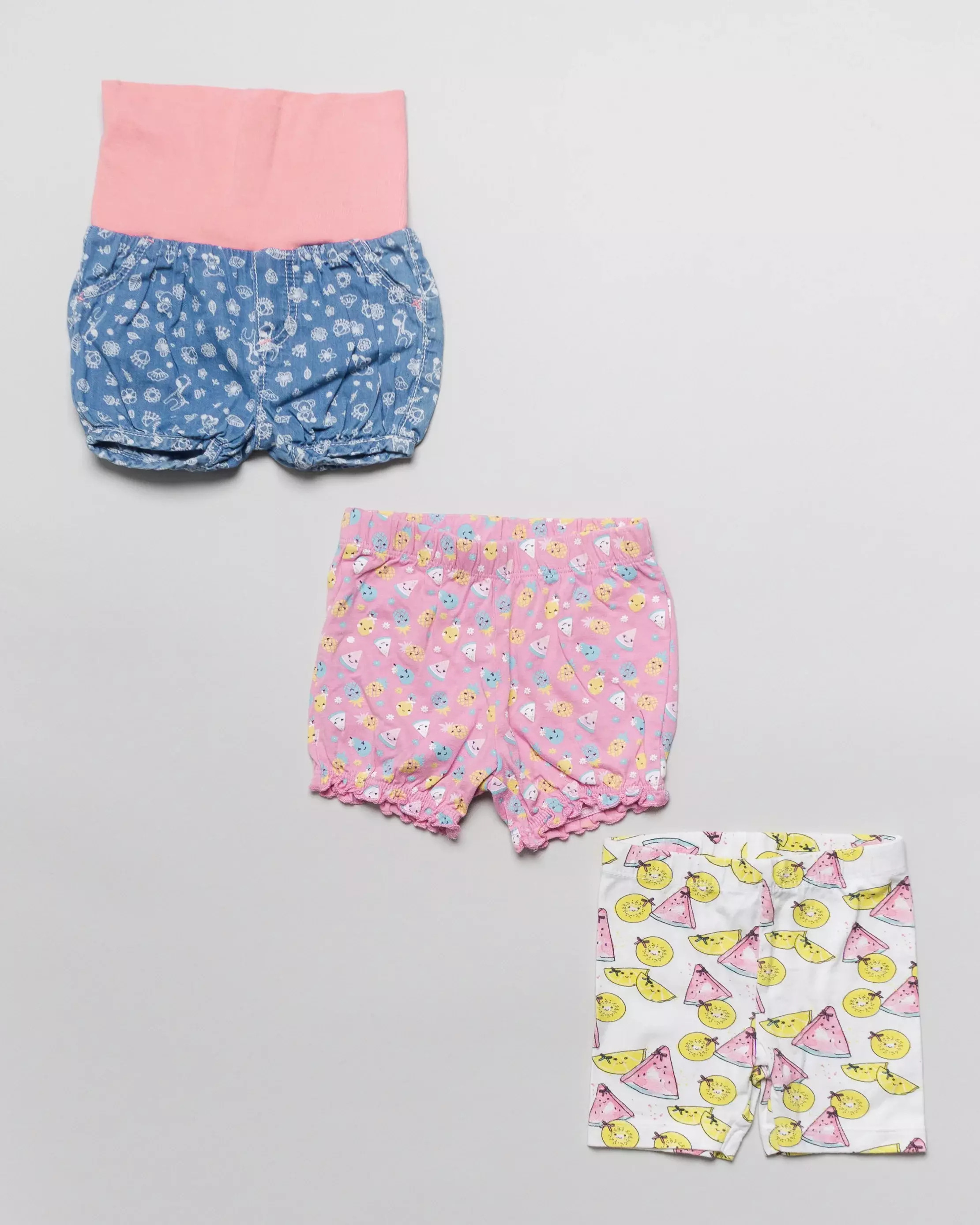 3 Shorts Gr. 62 – Kurze Hosen, Blumen, Wassermelone, Ananas, bunt, pink, Set, Pack