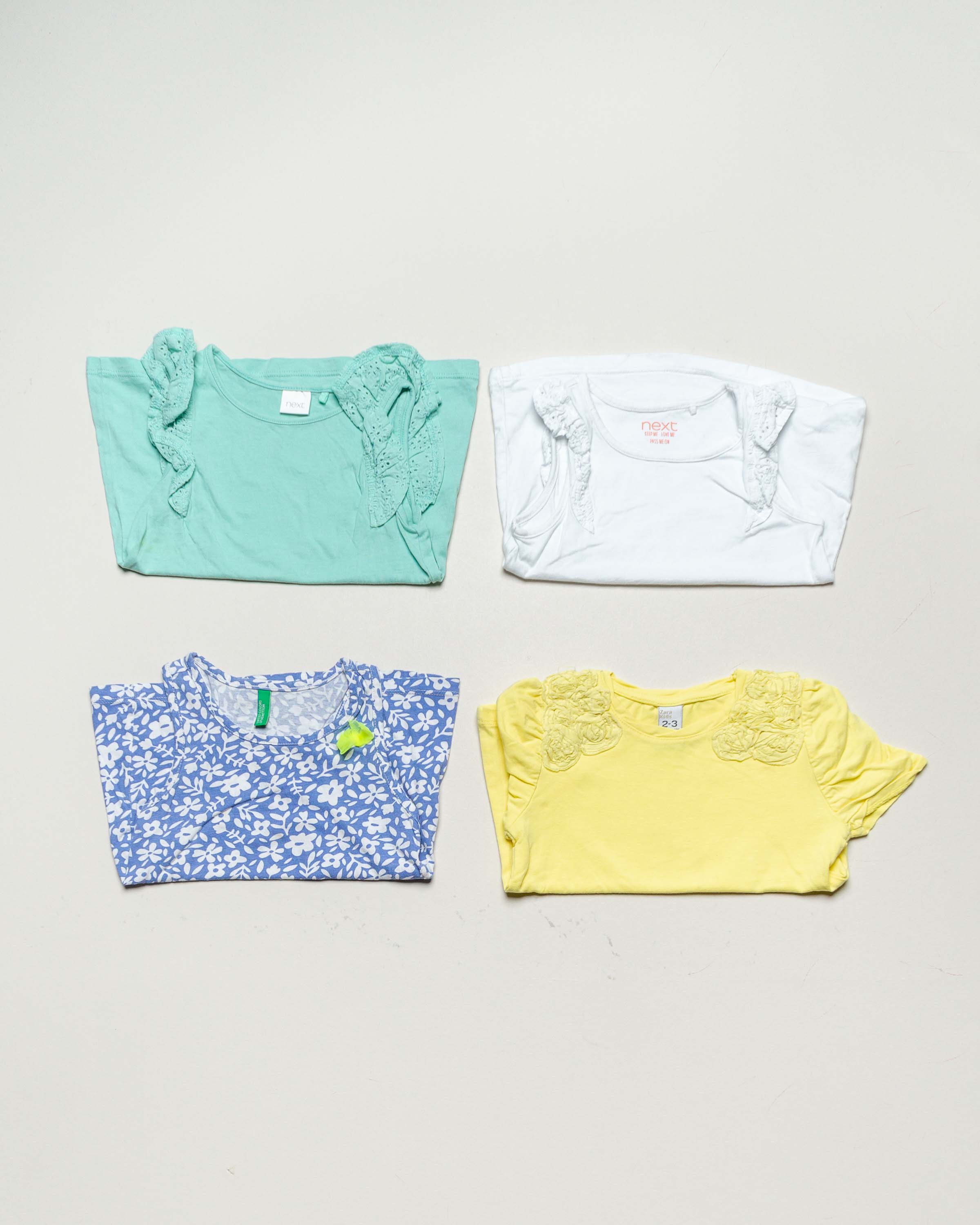 4 T-Shirts Gr. 98 – 2x Next 1x Benetton 1x Zara pastell – ohne rosa Mädchen Jungen Set Pack