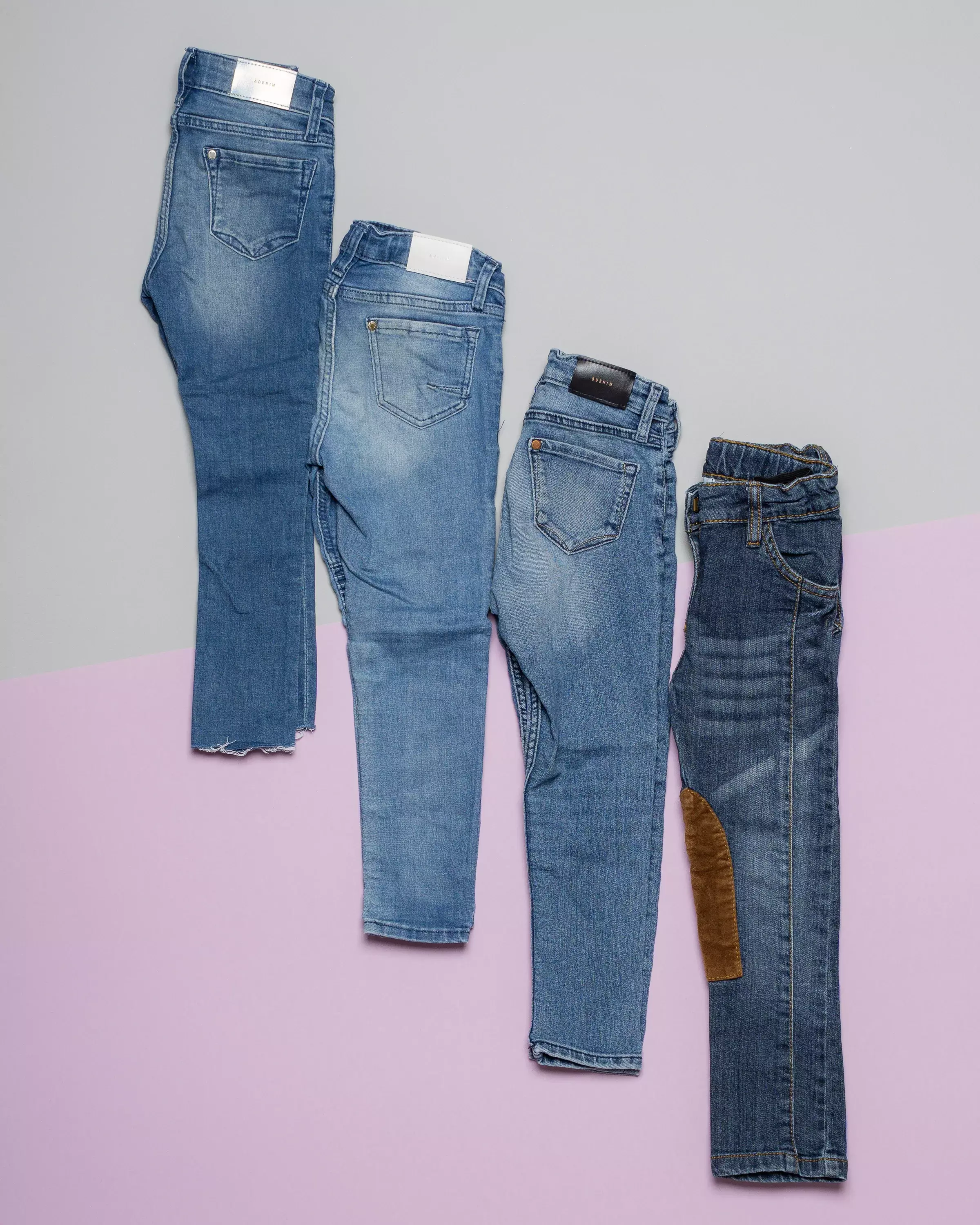 4 Hosen Gr. 104 - Jeans, Blau