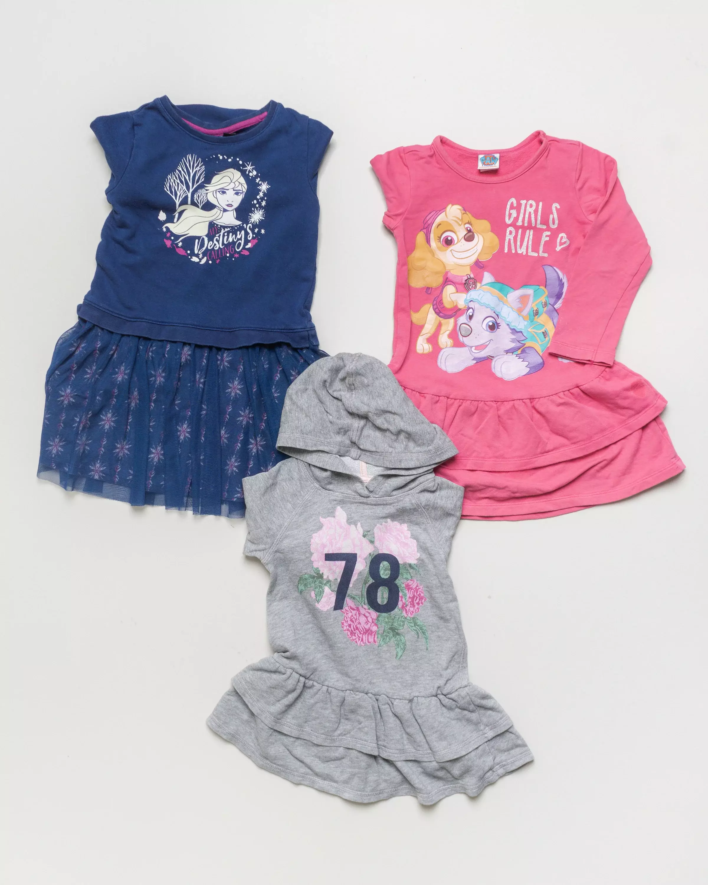 3 Kleider Gr. 104 – langarm Elsa Frozen Disney Paw Patrol Comic pink Mädchen Set Pack