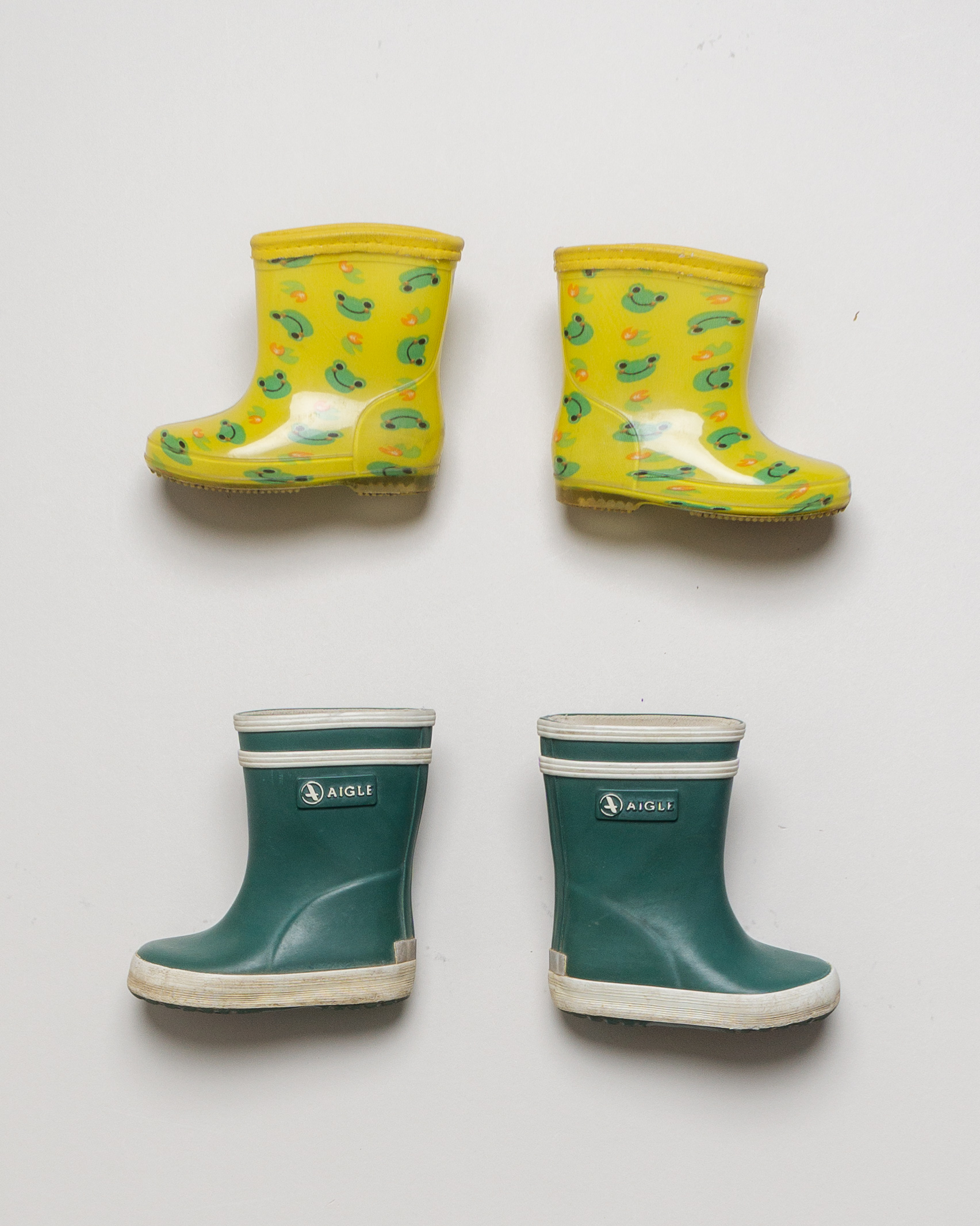 1 Paar Schuhe Gr. 21 – Aigle Gummistiefel Regen Matsch Gelb Grün Frosch Tiere