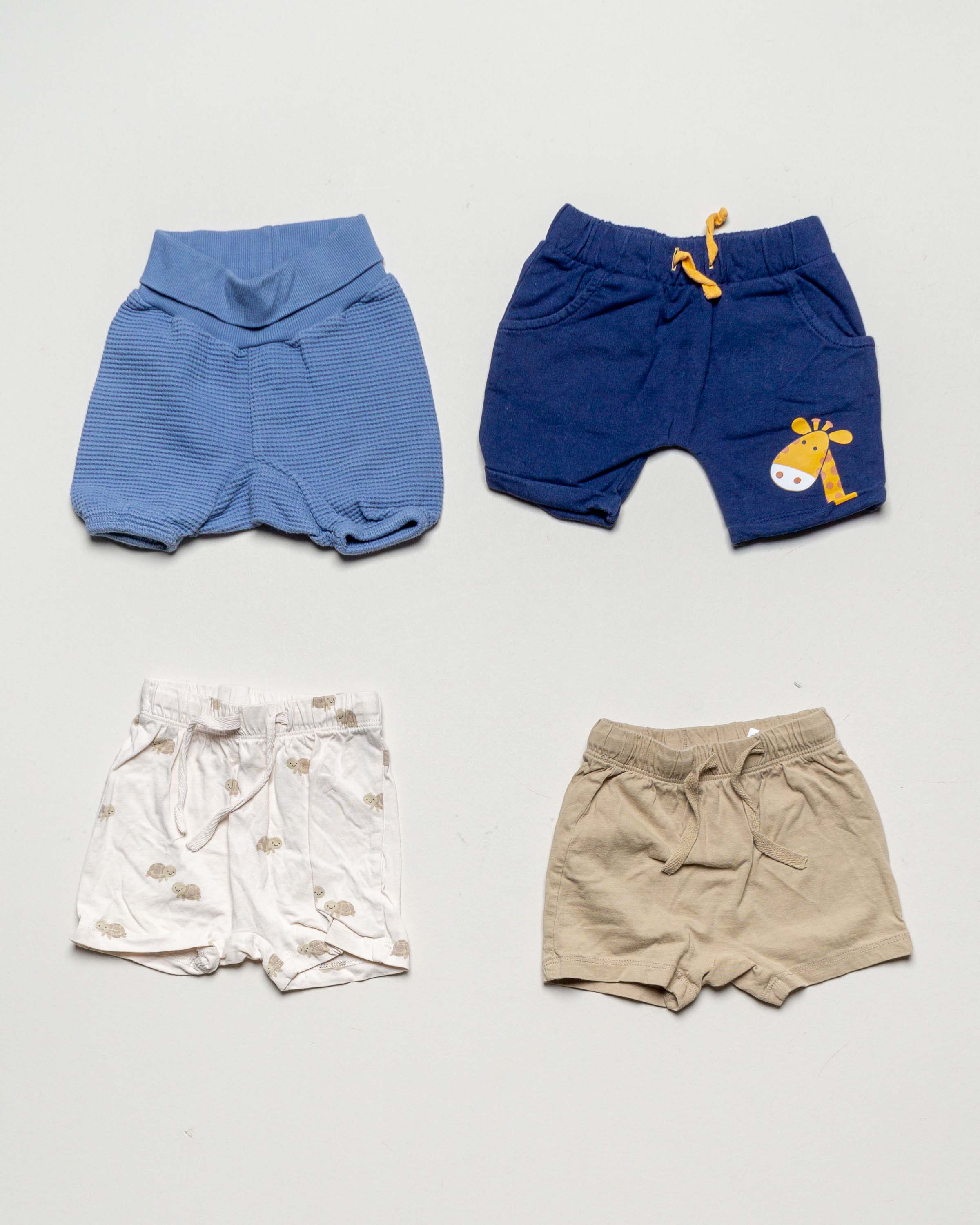 4 kurze Hosen Gr. 62 – BIO Pack Set Baby Shorts blau Jungen Mädchen Giraffe