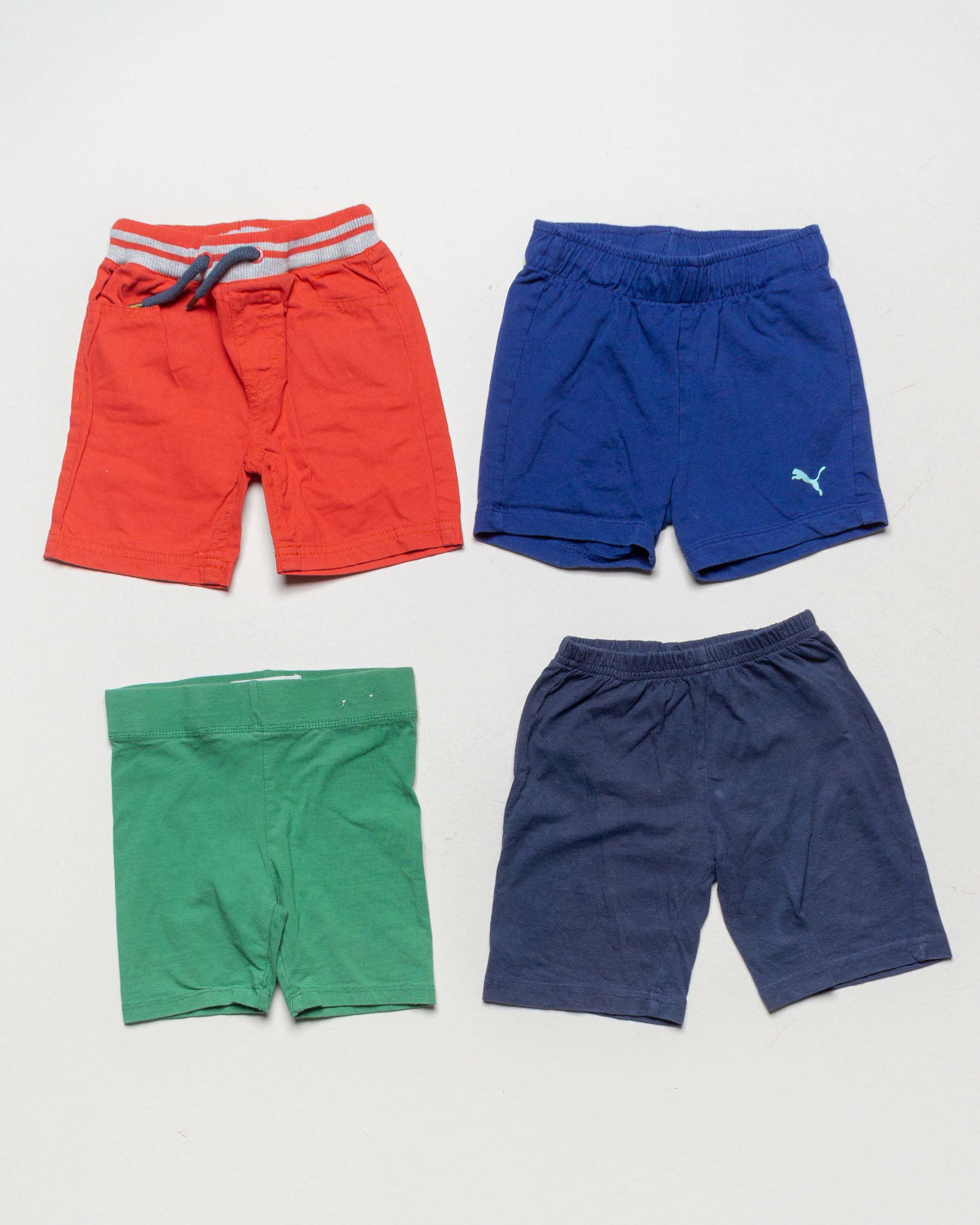 4 Shorts Gr. 86/92 – 1x Puma 1x Bob der Bär 1x Esprit 1x Bio grün Jungen Mädchen Pack Set