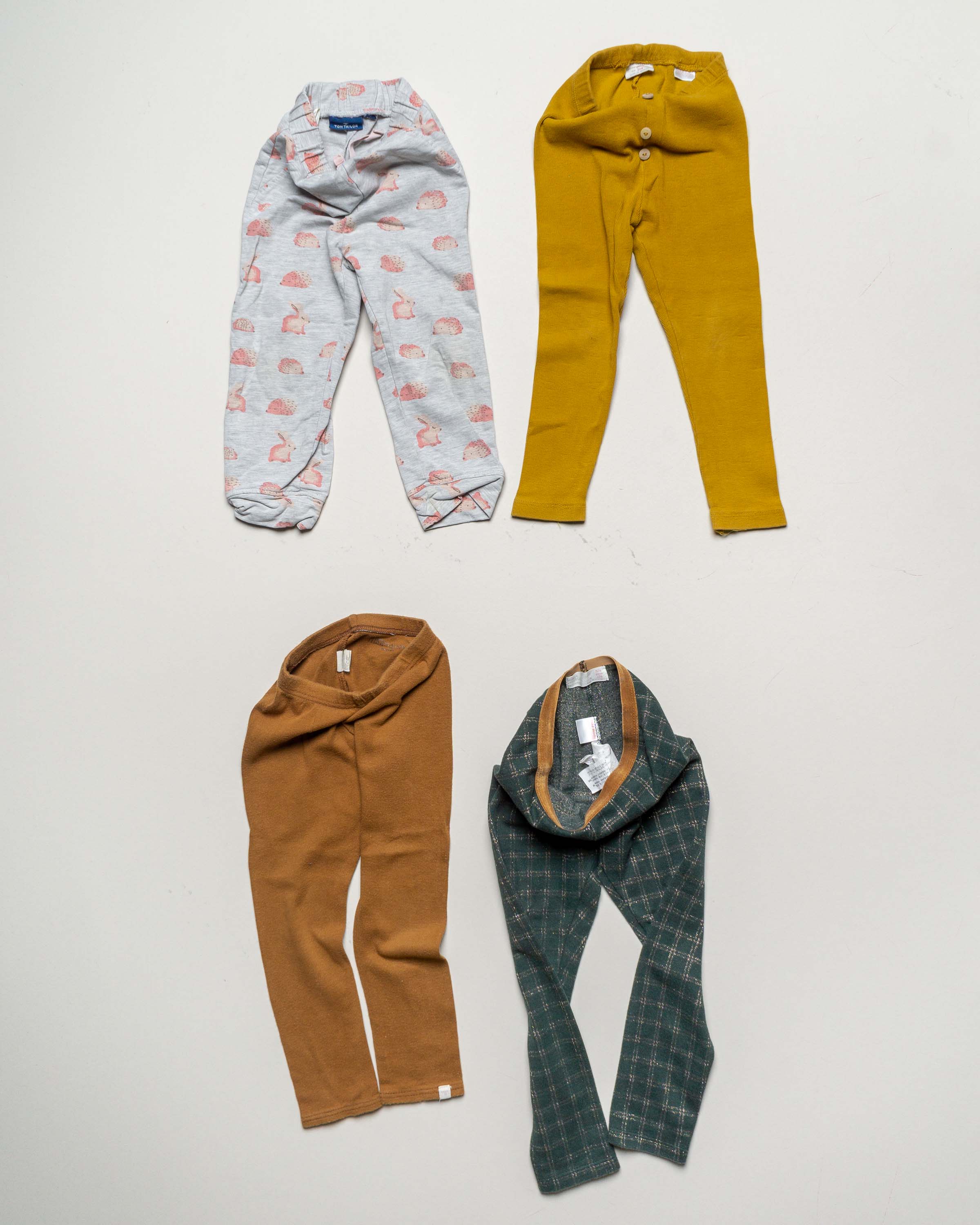 4 Leggings Gr. 92 – 1x Tom Tailor 2x Zara Pack Set beige ocker Naturfarben