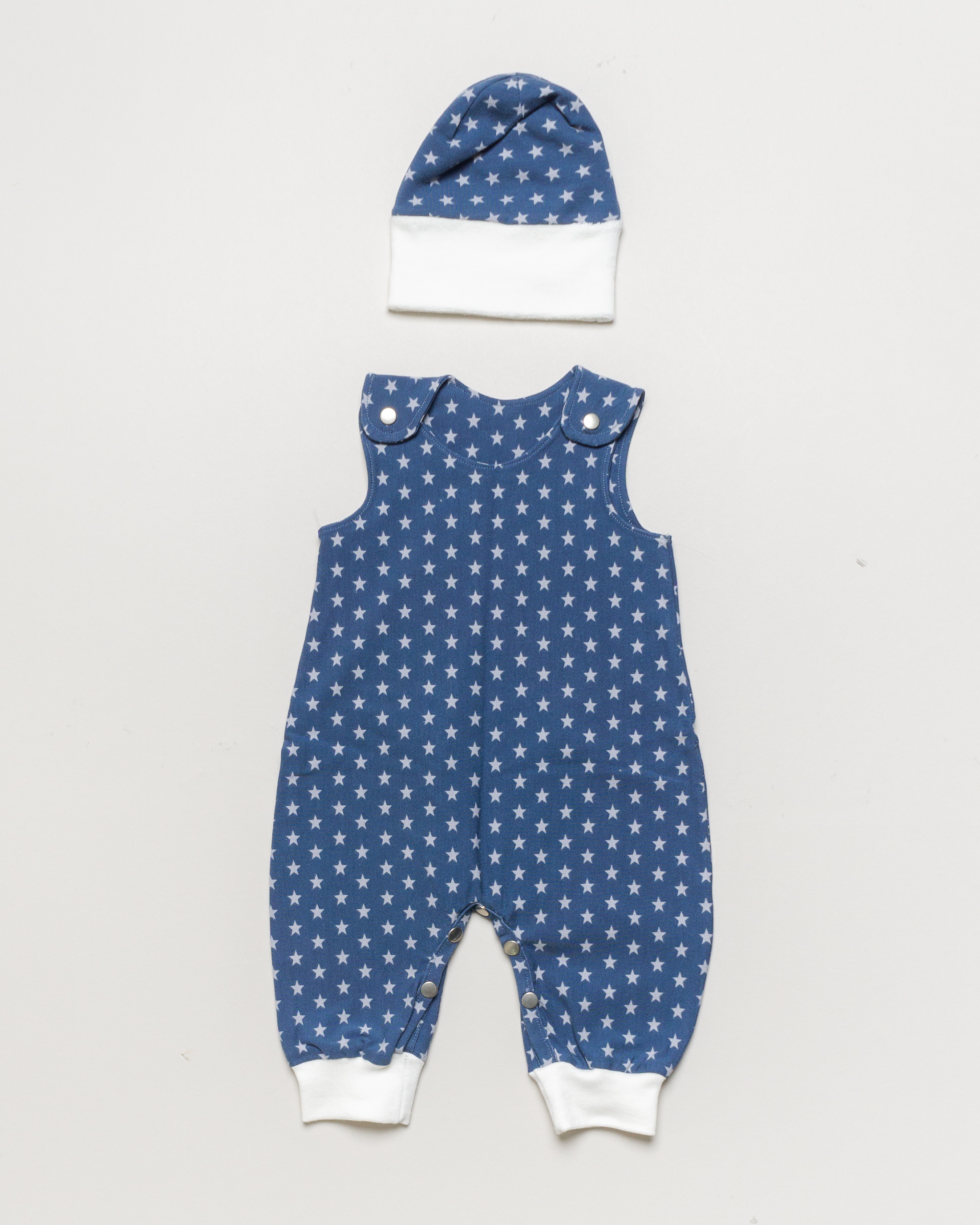 Outfit Gr. 56 - handmade Strampler Mütze blau weiß Sterne