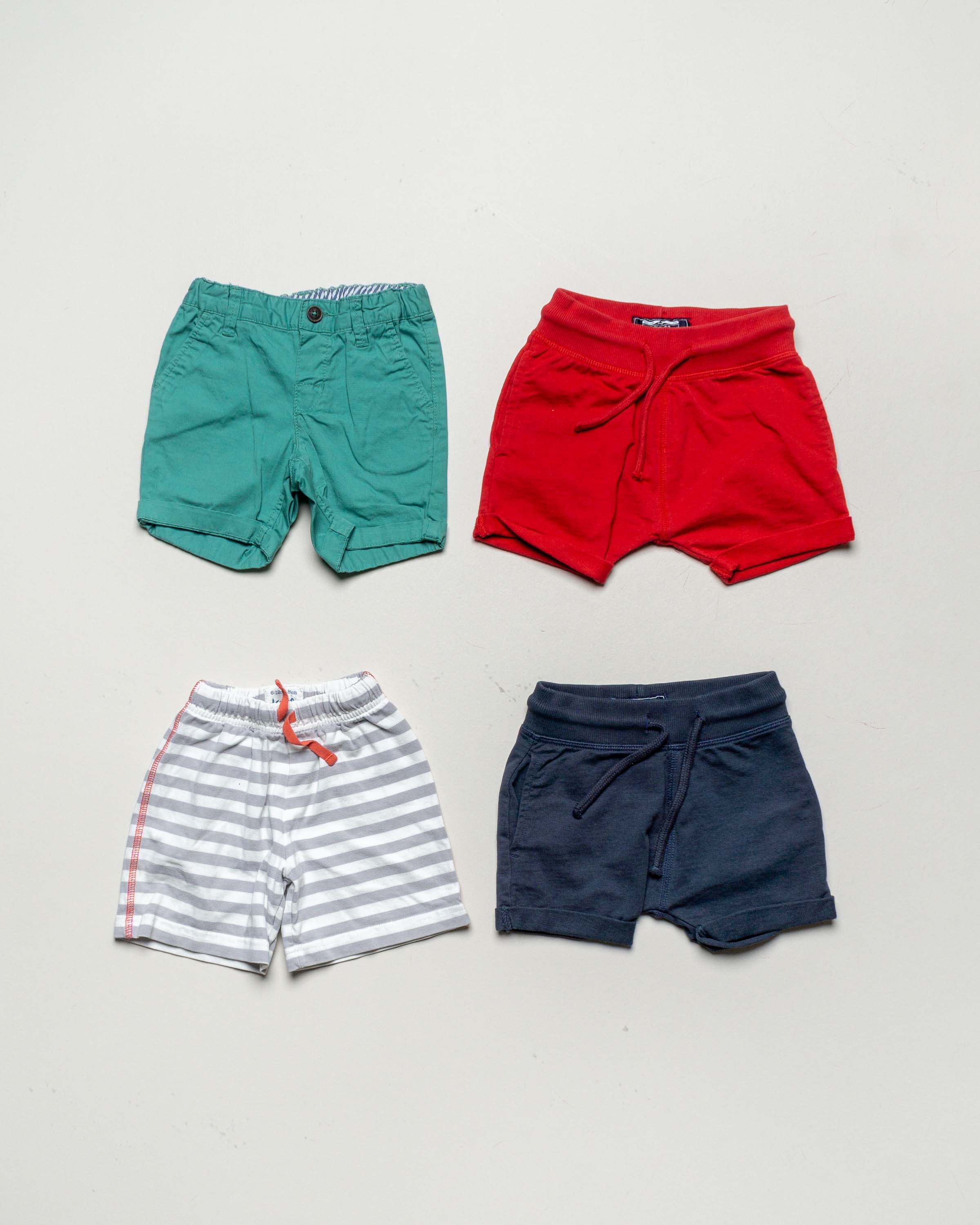 4 Shorts Gr. 80 – 2x Next bunt – kräftige Farben Muster Mädchen Jungen Set Pack