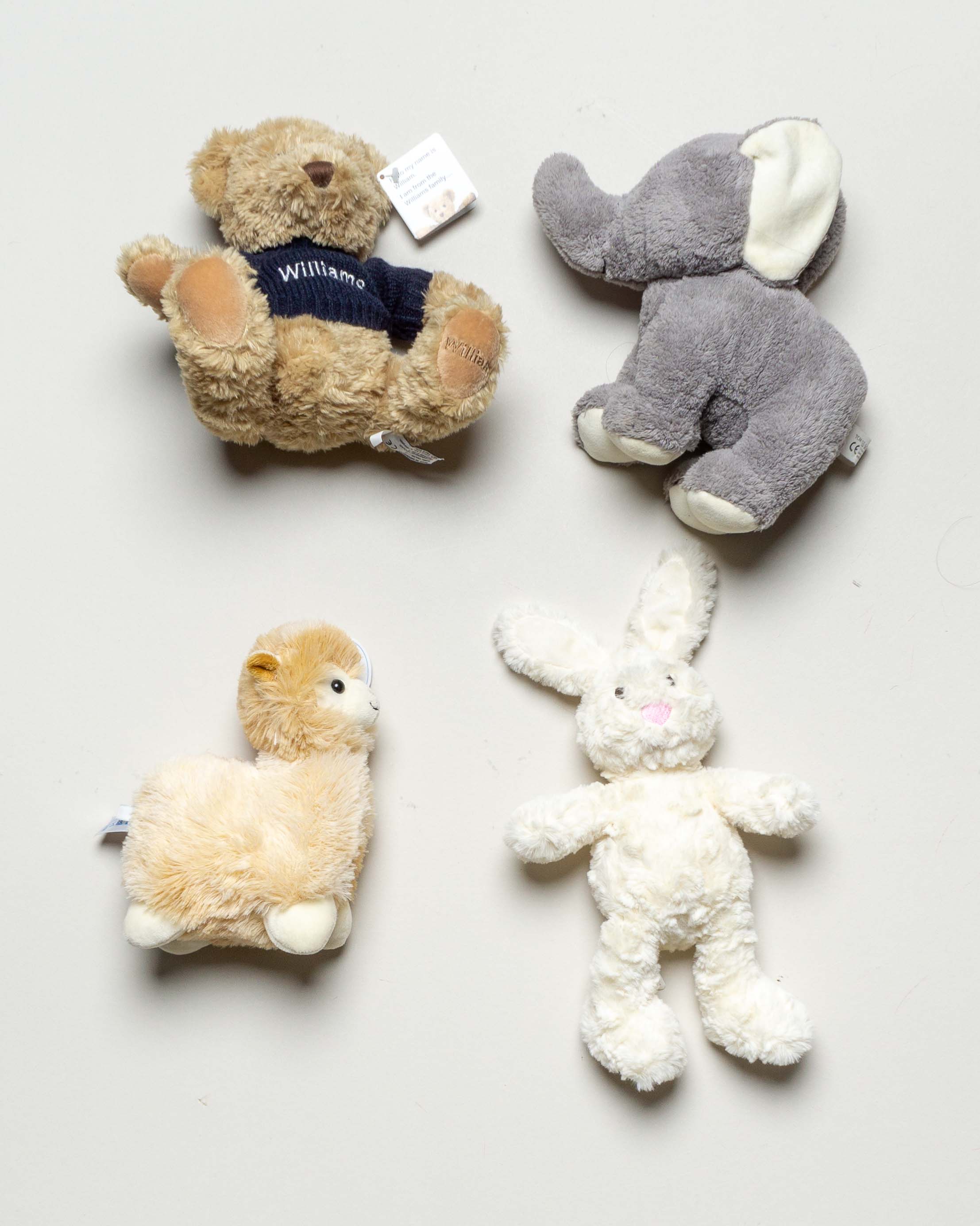 1 Kuscheltier – Lama Elefant Hase Häschen Bär Teddybär