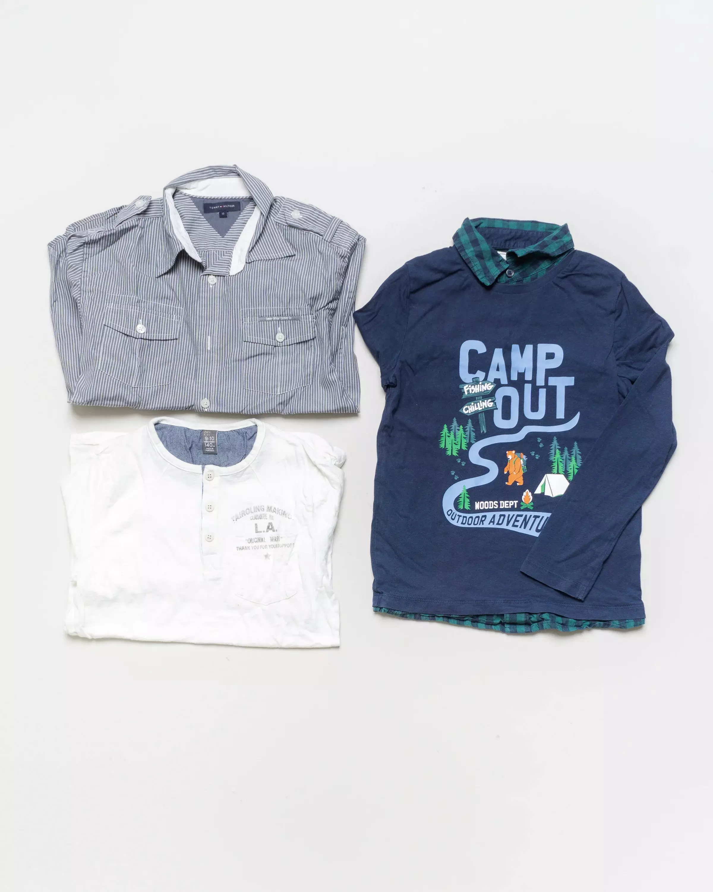 3 Oberteile Gr. 140 – Langarmshirts Hemden Kragen schick Steifen Print Camping Jungen Set Pack