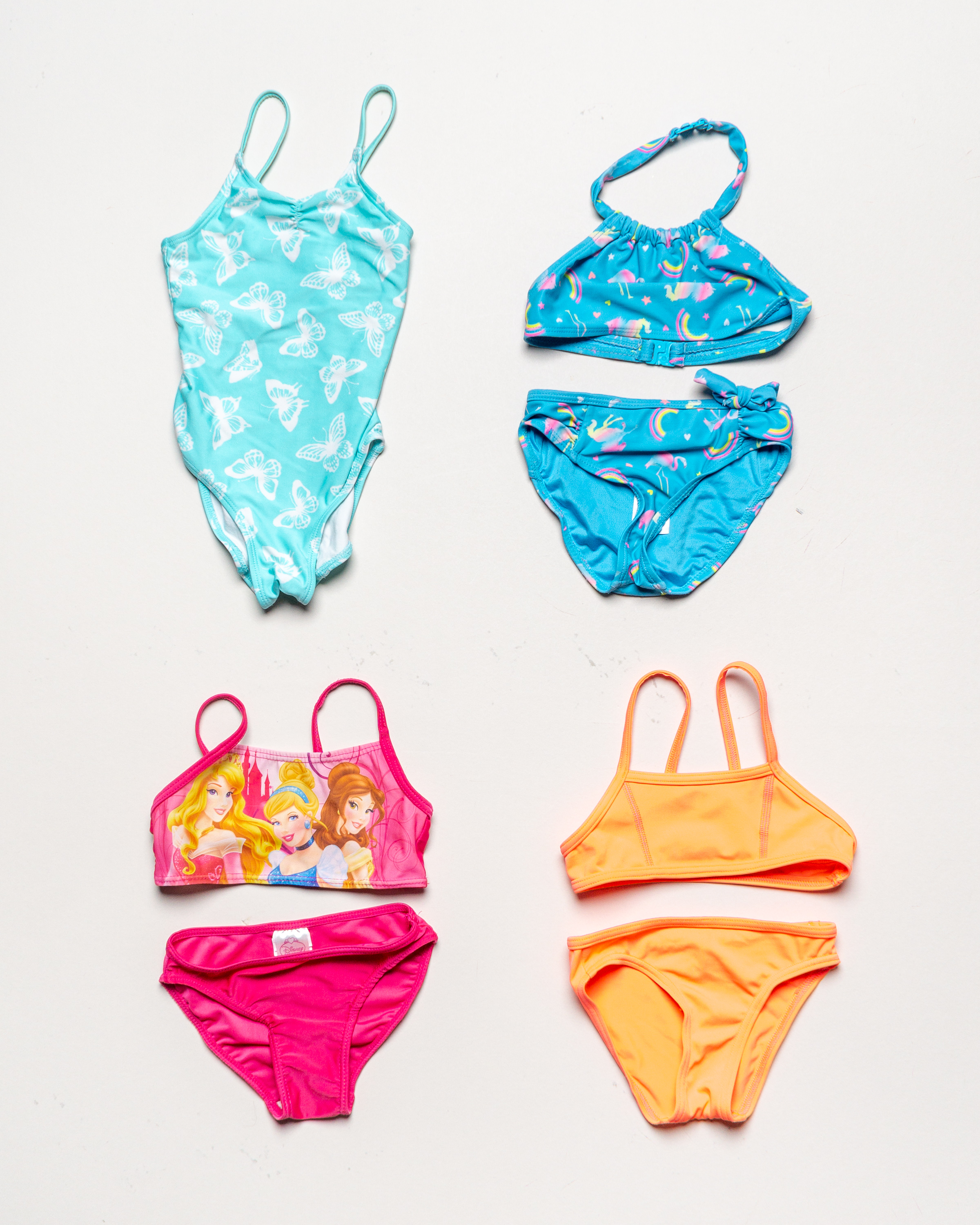 1x Badekleidung Gr. 92 – Schwimmsachen Badeanzug Bikini Disney Prinzessin Regenbogen Neon Pink