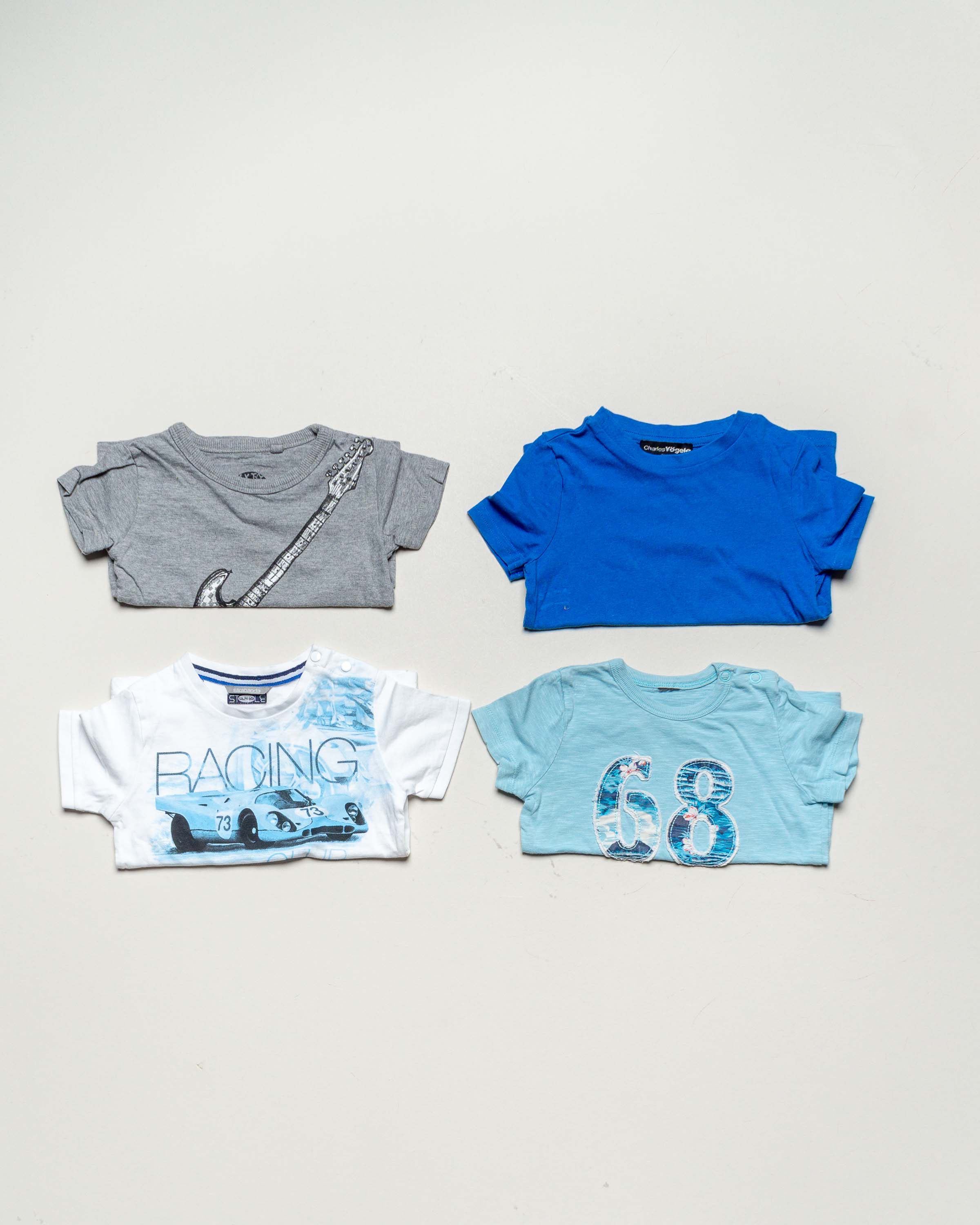4 T-Shirts Gr. 86 – blau – grau weiß braun Mädchen Jungen Set Pack