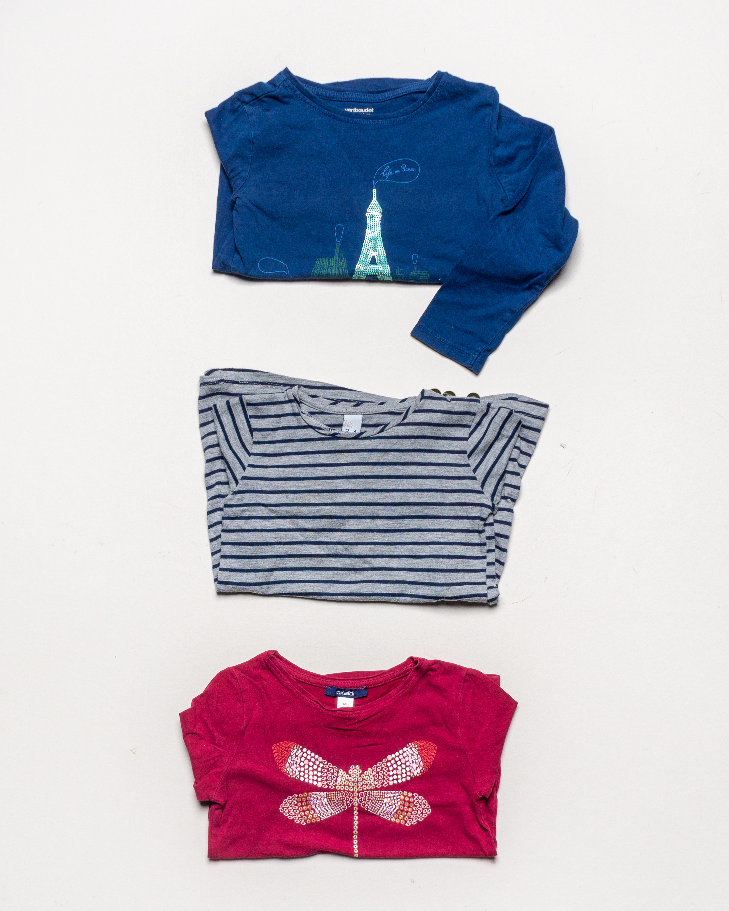3 Oberteile Gr. 104/110 – 1x Vertbaudet 1x Zara Langarmshirt blau rosa Streifen Pailletten Paris Libelle Mädchen Pack Set