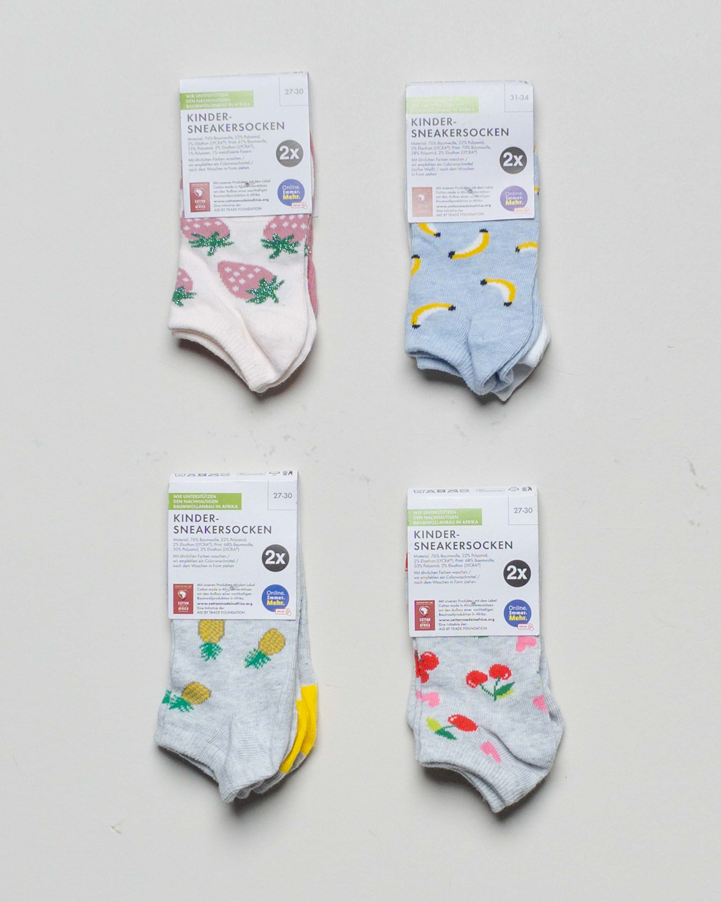 2 Paar Sneakersocken Gr. 23-34 – NEU Banane Erdbeere Kirschen Ananas Obst Mädchen Jungen