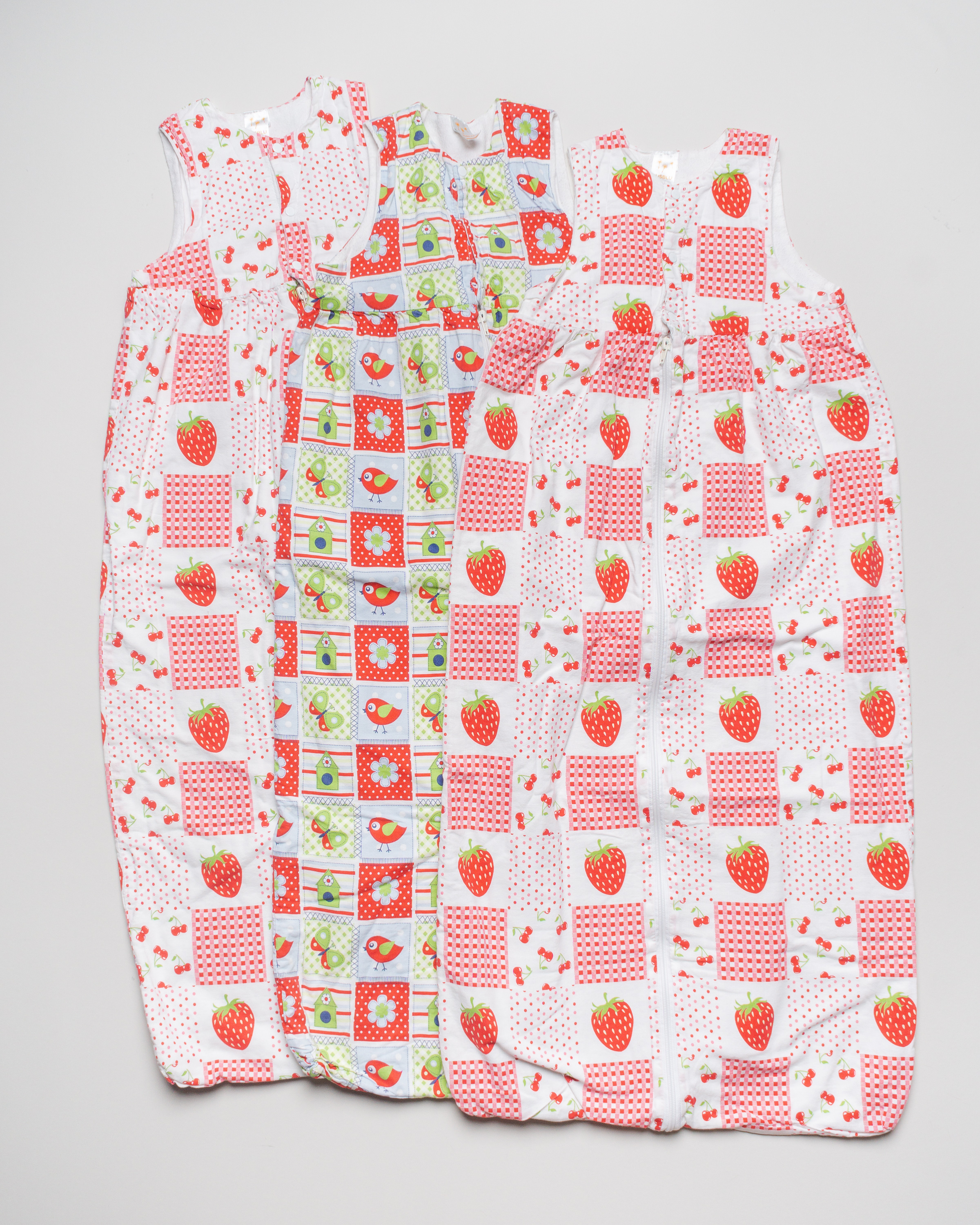 1 Schlafsack Gr. 110 – Erdbeeren rosa Schmetterlinge 
