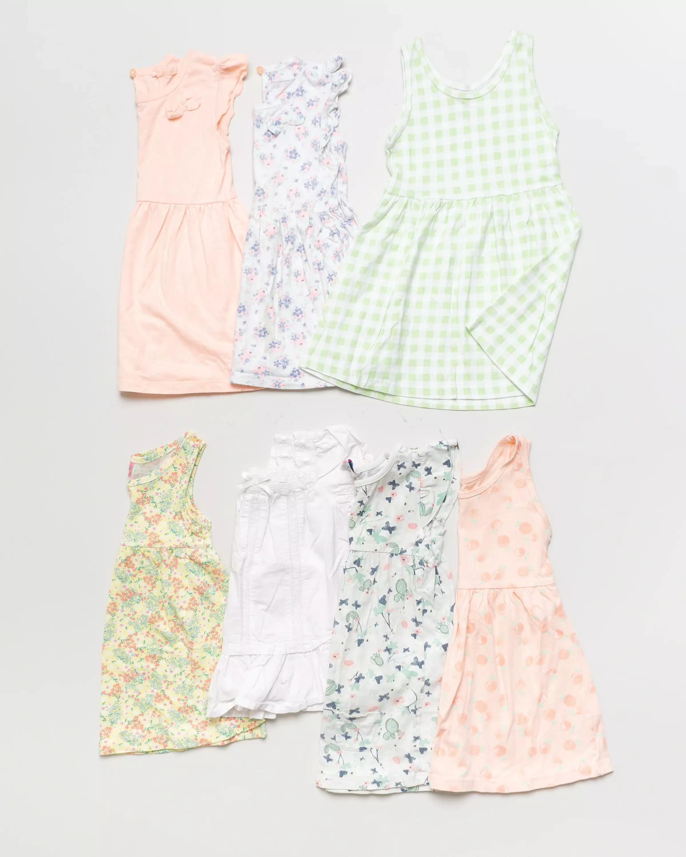 7 Kleider Gr. 92 – Trägerkleid Blumen pastell leicht zart luftig rosé Mädchen Set Pack