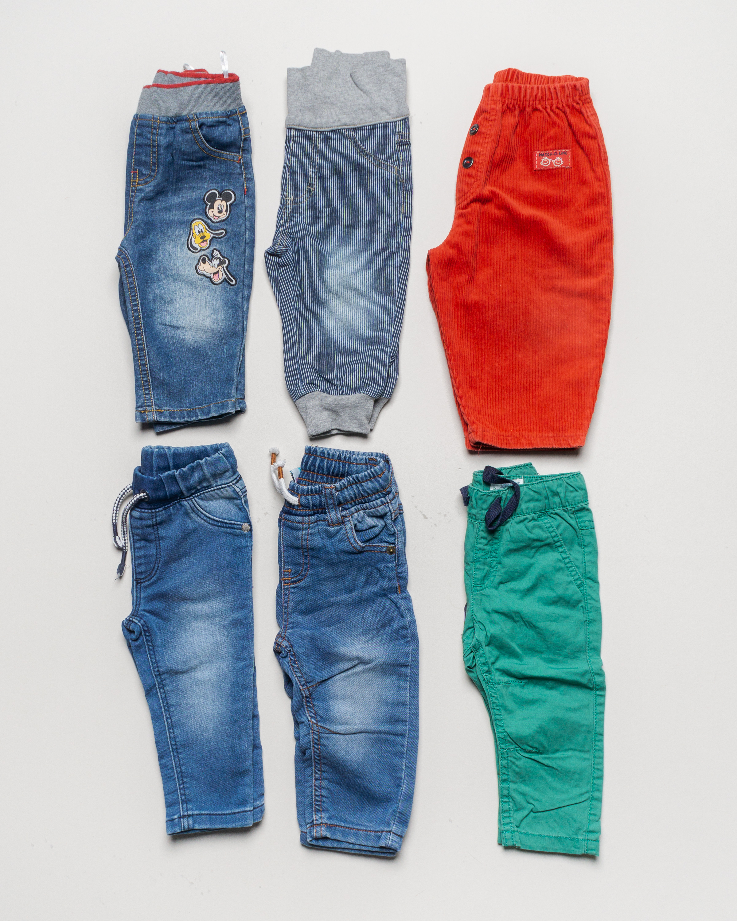 6 Hosen Gr. 74 – Set Pack Hosen Disney Jeans Cord